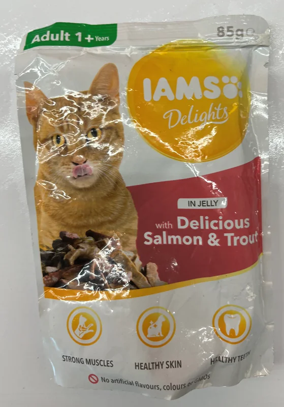 پوچ یامز طعم سالمون و قزل الا IAMS Delights With Roast salmon & trout